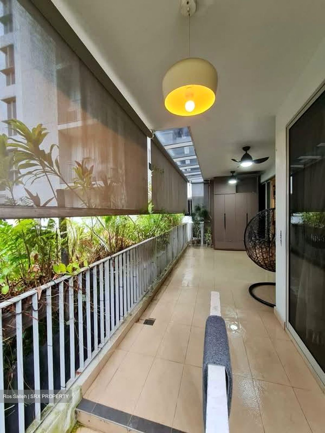 Sea Esta (D18), Condominium #566434141